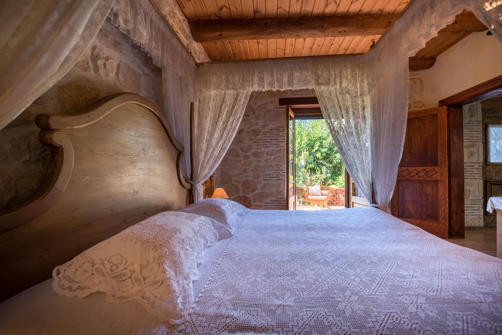 Ktima Kourou Guest House Planos  Room photo